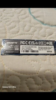 Gigabyte Gen3 2500E SSD 500GB M.2 PCI Express 3.0 NVMe - Image 1 of 2
