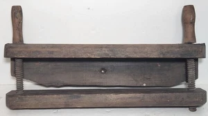 Herramienta de acabado de encuadernación abrazadera de madera primitiva granja encuadernación de libros antigua - Imagen 1 de 18