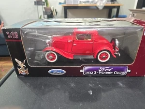 Road Signature 1932 Ford 3-Window Coupe 1:18 Scale Diecast Metal Delux Edition - Picture 1 of 4