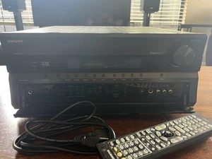 Onkyo TX-SR805 7.1-Channel AV Receiver - Picture 1 of 5