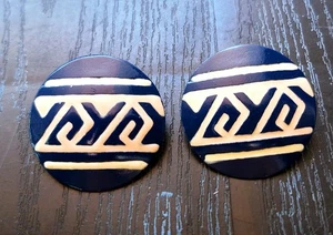 BEAUTIFUL, HANDMADE, ETHNIC VINTAGE LOOK POST EARRINGS! - Picture 1 of 4