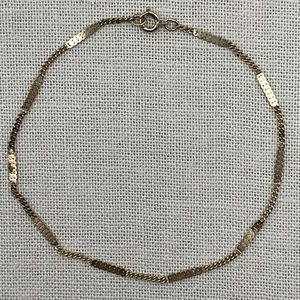 Brazalete cadena serpentina tono dorado 9 pulgadas para hombre mujer joyería fina - Imagen 1 de 4