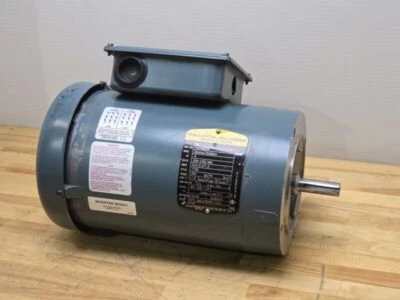 Baldor AC Motor VUHM3538, .5 HP, 208-230/460VAC, 1725RPM, 35X042-0085G1, 56C - Image 1 of 4