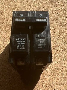 Bryant BR240 40 Amp 2 poli Interruttore circuito 120/240 V - Foto 1 di 7