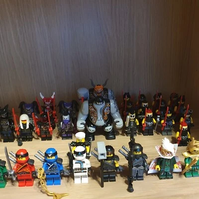 Lote de 2 minifiguras Ninjago Lego Killow minifigura Garmadon Lloyd figura selección misteriosa Foto 1 de 4