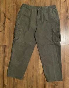 #444 Cabela’s Green Cargo Pants Canvas Heavy Reinforced Knees Stretch 36x29 Work - Picture 1 of 13