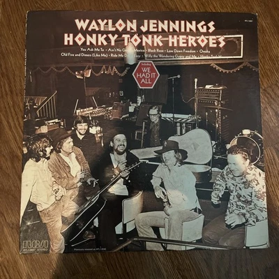 Vinyl Lp Waylon JENNINGS - HONKY TONK HEROES, AYL1-3897 RCA BLACK LABEL REISSUE - Image 1 of 4