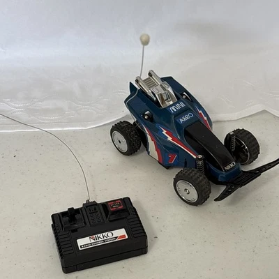 COCHE RC NIKKO TURBO TORNADO VINTAGE DIFÍCIL DE ENCONTRAR AZUL CON MANDO Foto 1 de 4