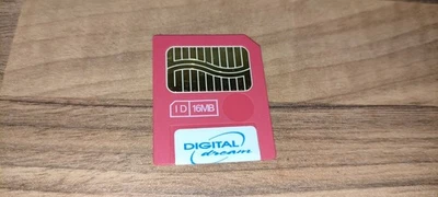 Smart Media Memory Card 16MB 3.3V Pink Colour - Image 1 of 2