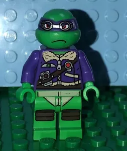 LEGO Teenage Mutant Ninja Turtles Minifigura Donatello con Gafas TNT028 79120 - Imagen 1 de 8