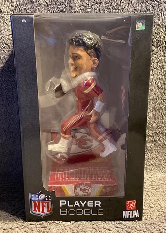 Patrick Mahomes 2022 Kansas City Chiefs Highlight Series Limited Bobblehead Cover