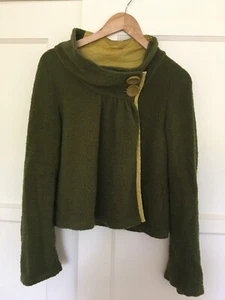 Green Wool Swing-y Cardigan with Adorable Collar and Buttons - Picture 1 of 4