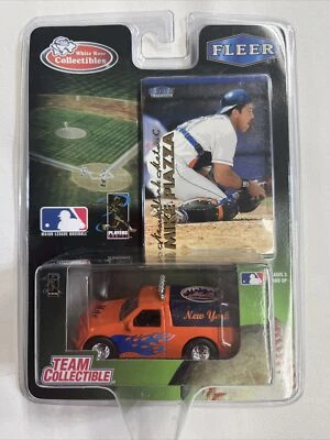 NY Mets Mike Piazza 1999 Fleer White Rose Coleccionables Ford F150 + Tarjeta NUEVO SELLADO Foto 1 de 4