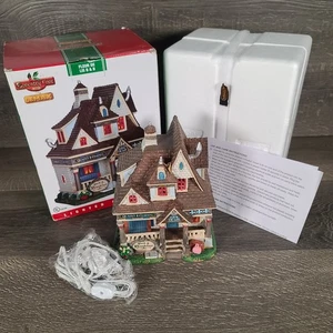 Lemax Fleur De Lis B&B Edificio Iluminado Coventry Cove Retirado - Imagen 1 de 21