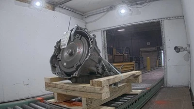 2003 Chevrolet Avalanche 1500 Used Automatic Transmission Assembly 136K Miles - Image 1 of 4