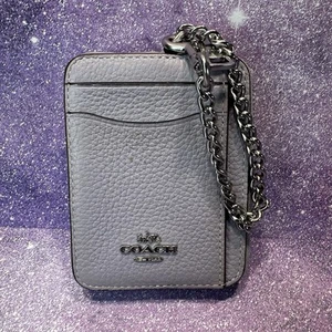 Coach Reißverschluss Kartenetui mit Kette Leder Silber Nebel Blau Neu mit Etikett 6303 - Bild 1 von 6