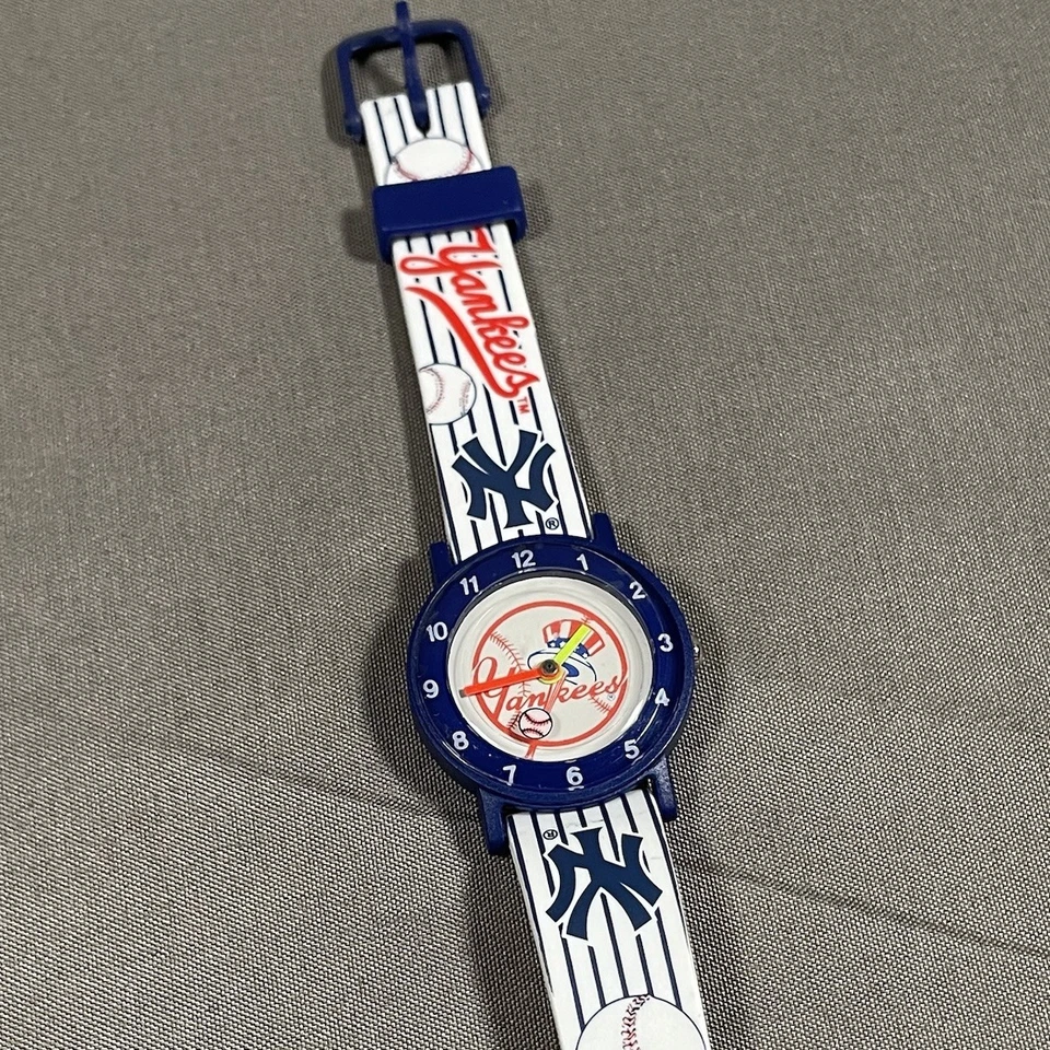 Vtg 1999 NY Yankees Kids Watch Sun Time NOS Funimals MLB 90s Baseball - Image 1 of 4