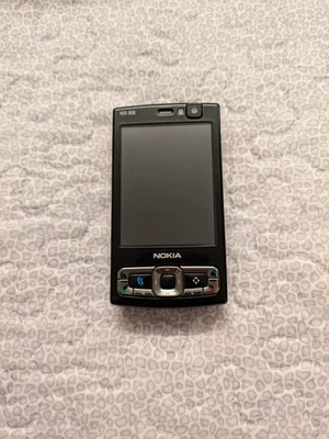 Nokia N95 8GB - Immagine 1 di 4