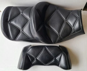 83-85 YAMAHA VENTURE ROYALE XVZ1200 FRONT SADDLE SEAT & REAR LUGGAGE SEAT  - Picture 1 of 11