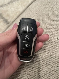 Ford Key Fob - Picture 1 of 6