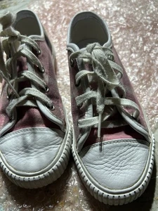 Burberry Girls Pink Sneakers Size 31 - Picture 1 of 3