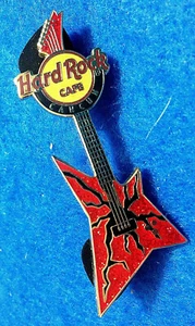 CANCUN MEXICO RED GLITTER EXPLORER GUITAR BLACK CRACKS Hard Rock Cafe PIN LE - Picture 1 of 1