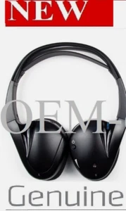 2002-2016 Chevrolet Tahoe Suburban Silverado Wireless 1 Headphones OEM NEW set - Picture 1 of 1