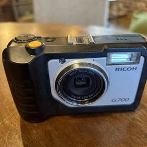 Ricoh G700 Digital Camera Wide angle 28mm Waterproof 12.1MP - Picture 1 of 2