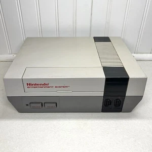 Nintendo Entertainment System NES-001 Original Console - Parts Only Untested - Bild 1 von 7