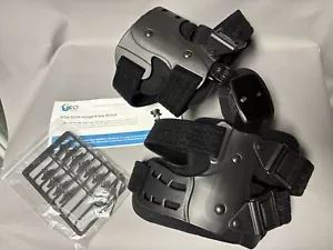Ginocchiera destra ISO Preferred nera KOA ROM cerniera KN207SR taglia UNI/RT - Foto 1 di 9