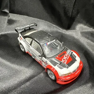 IXO 1/43 BMW M3 GTR #10 2001 Bill Auberlen Versand ohne Verpackung aus den USA - Bild 1 von 5