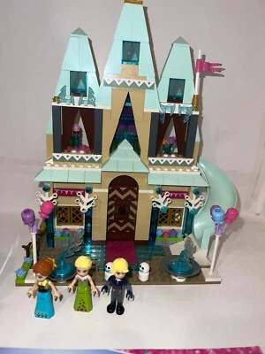 Lego Disney Princesa Frozen 41068 Castillo Arendelle Celebración Retirado Abovedado  Foto 1 de 4