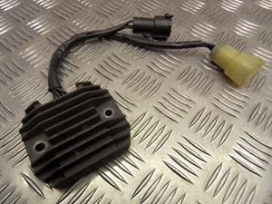 Regulador de voltaje Kawasaki ZX6R 636 2003 a 2004 - Imagen 1 de 5