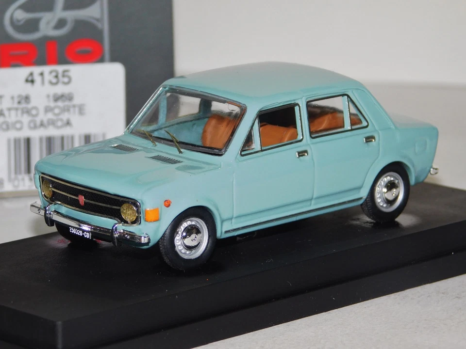 FIAT 128 GRIGIO GARDA QUATTRO PORTE 1969 RIO 4135 1:43 - Immagine 1 di 1