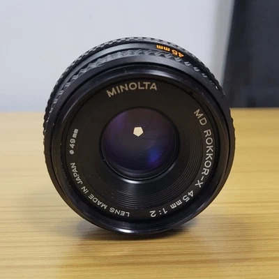 Lente Pancake Minolta MD Rokkor-X 45 mm f/2,0 Foto 1 de 4