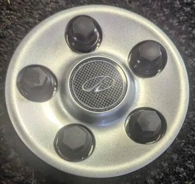 2000-2002 OLDSMOBILE INTRIGUE 16 INCH ALUMINUM WHEEL CENTER CAP #9593499 - Image 1 of 4