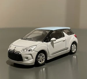 Miniature Norev Citroen DS3 2009 DS 3 Blanc 1/64 1:64 3 inches Neuf sans Boite - Imagen 1 de 7