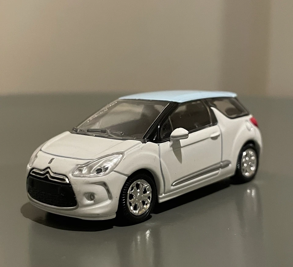 Modellino Norev Citroen ds3 2009 DS 3 Bianco 1/64 1:64 3 inches Nuovo Senza - Immagine 1 di 4