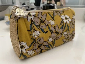 New Cosmetic bag from Sisley makeup GWP blooming yellow pouch - Picture 1 of 8