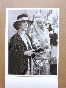 Barbara Eden with Fannie Flagg original busty TV photo 1981 Harper Vally PTA - Picture 1 of 2