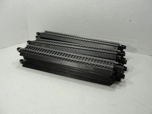Bachmann 9" Straight E-Z Train Track (15 Pieces) HO Scale #92123A - Picture 1 of 4