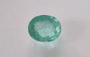 0.30 Ct Natural Oval Emerald Loose Gemstone (4.9×4.05×2.34 Mm) - Picture 1 of 9