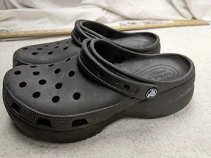 Crocs Classic Sandals Womens 9 Black Clogs Comfort Shoe - Picture 1 of 10