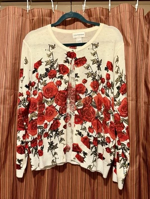 C.D. Petites 白色开衫纽扣毛衣带红玫瑰,尺寸 Petite XL — 第 1/4 张图片