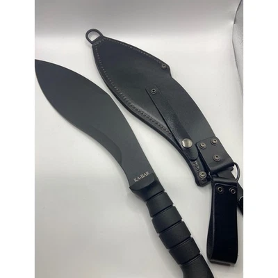 Cuchillo KA BAR Full Tang Kukri con funda hoja negra mango negro Foto 1 de 4