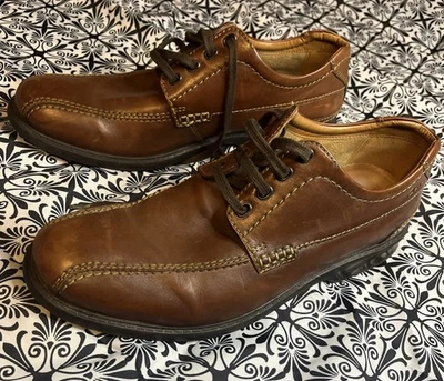 Clarks Men's Leather Brown Dress Shoes, Size 10.5M - Image 1 of 4