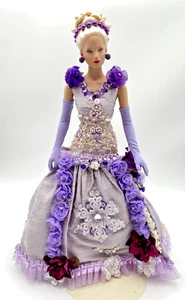 Tonner American Models Iris 19" Le 500 1999, vestido alterado, sin zapatos - Imagen 1 de 13