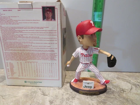 2009 BRAD LIDGE PHILADELPHIA PHILLIE BOBBLEHEAD SGA (NEW) Cover