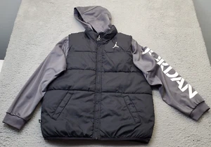 Jordan Puffer Jacket Boys Medium Gray Black Nylon Long Sleeve Hooded Full Zipper - Picture 1 of 6