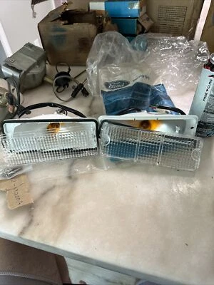 1977-1978? FORD COURIER MAZDA B1800 B2000 B2200 NUEVO MONTAJE LÁMPARA ESTACIONAMIENTO DELANTERO Foto 1 de 4